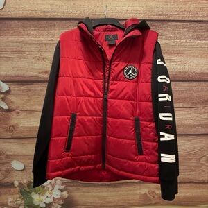 Nike Air Jordan Boys Puffer Jacket Red Black Youth Large
